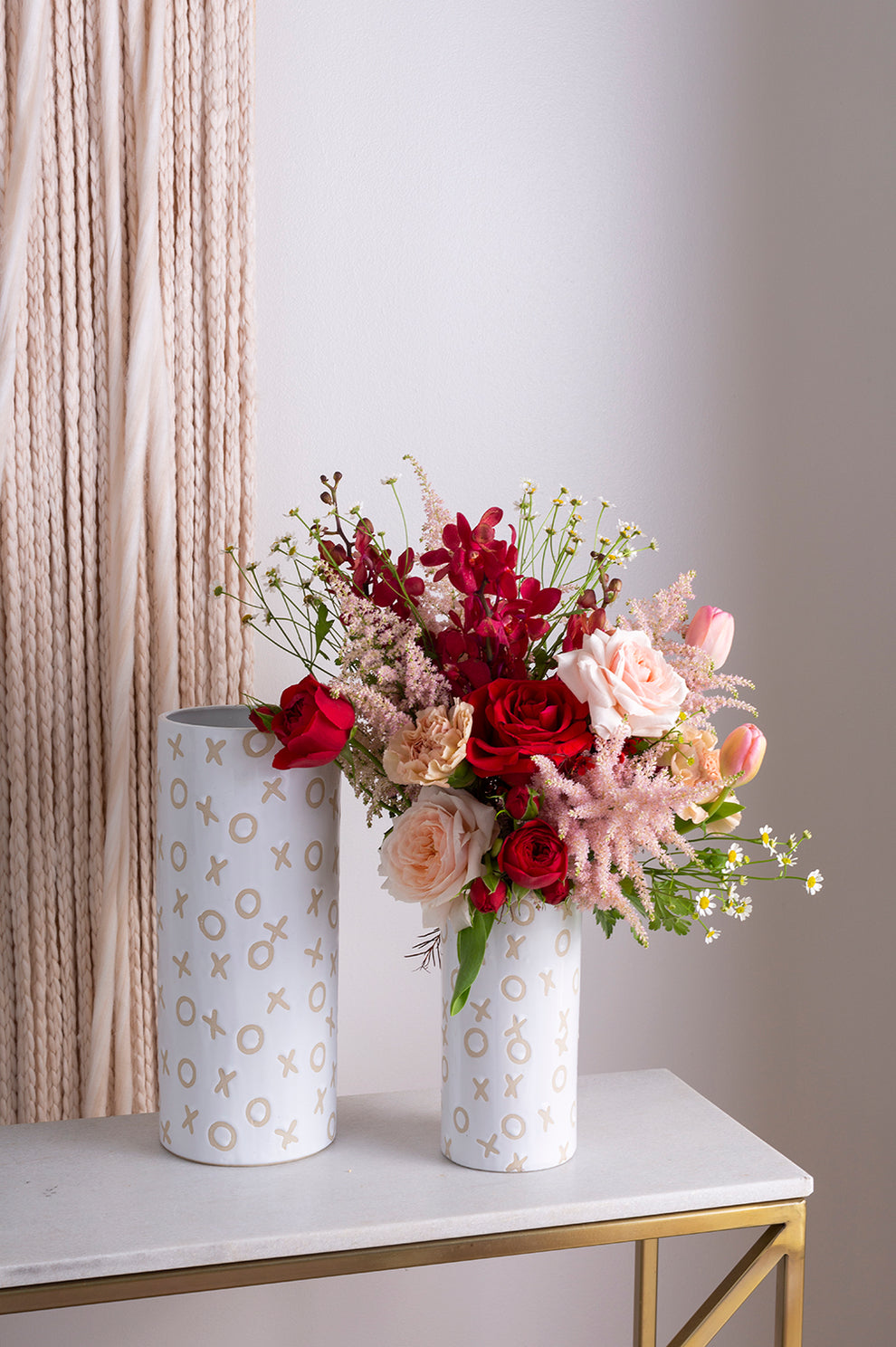 Hugs and Kisses Vase Set of 4 By Accent Decor | Vases | Modishstore - 3