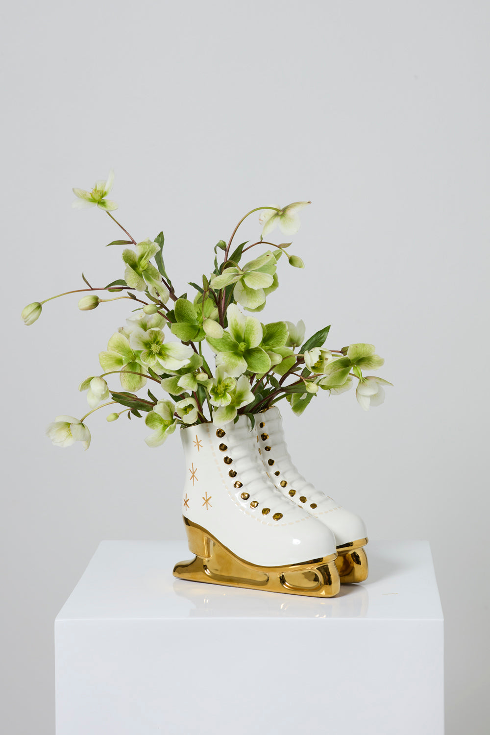 Ice Skate Planter Set of 2 By Accent Decor | Planters, Troughs & Cachepots | Modishstore - 3