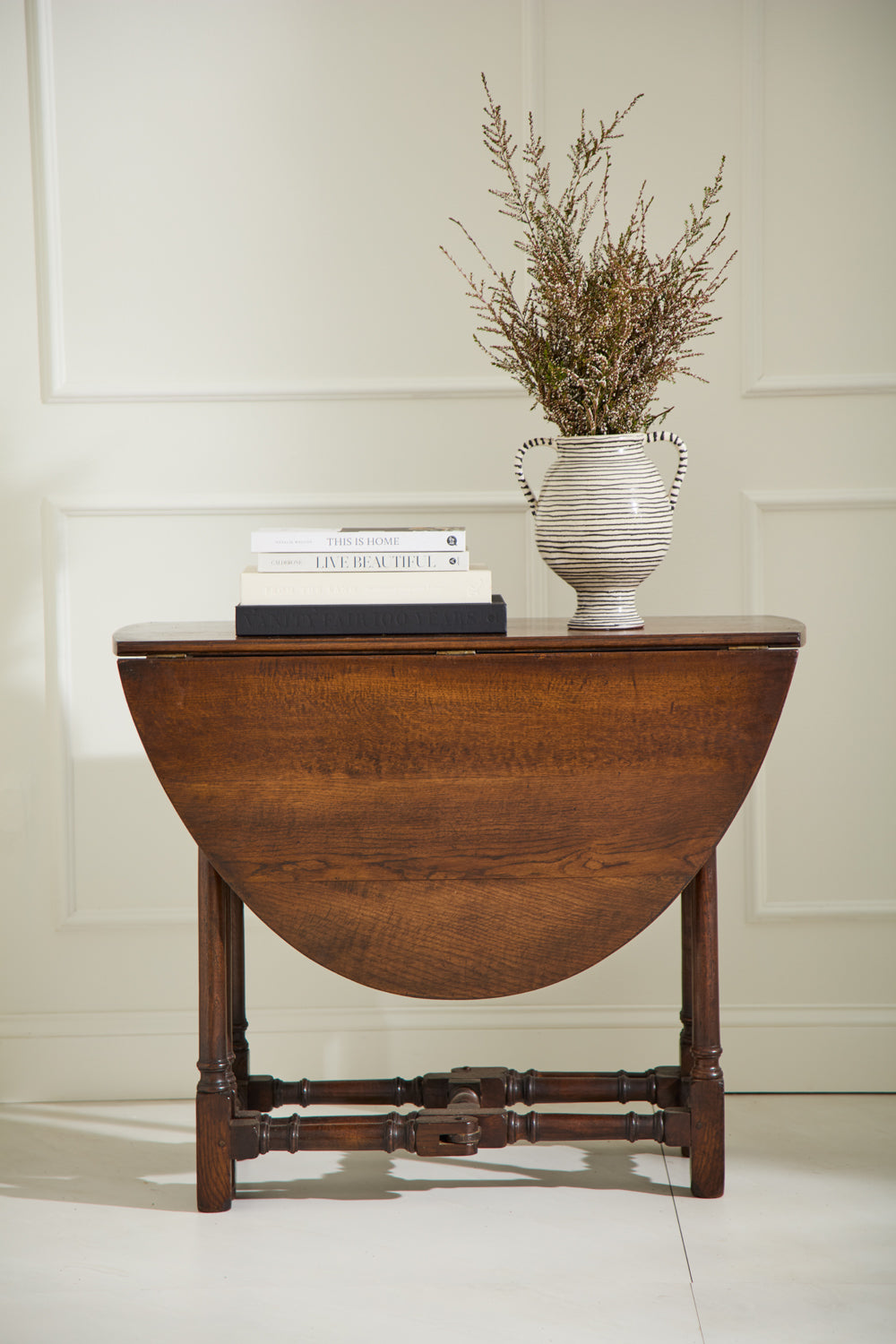 Lines Vase By Accent Decor | Vases | Modishstore - 5