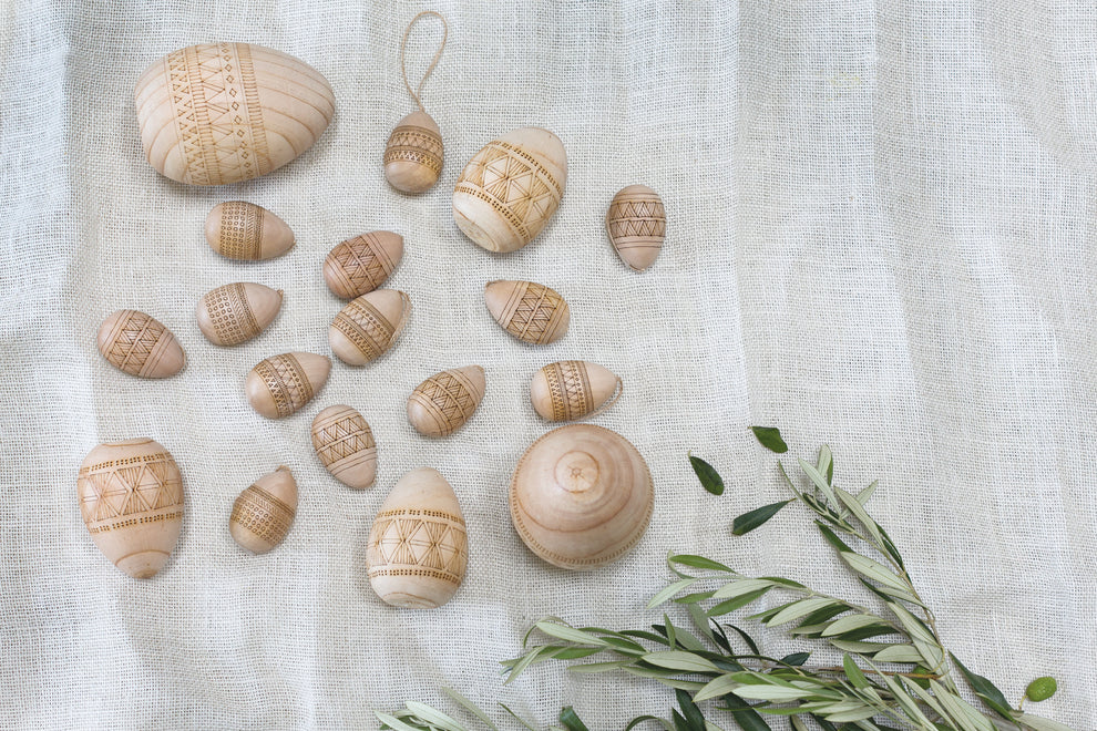 Loco Egg Collection Set of 8 By Accent Decor | Decor | Modishstore - 5