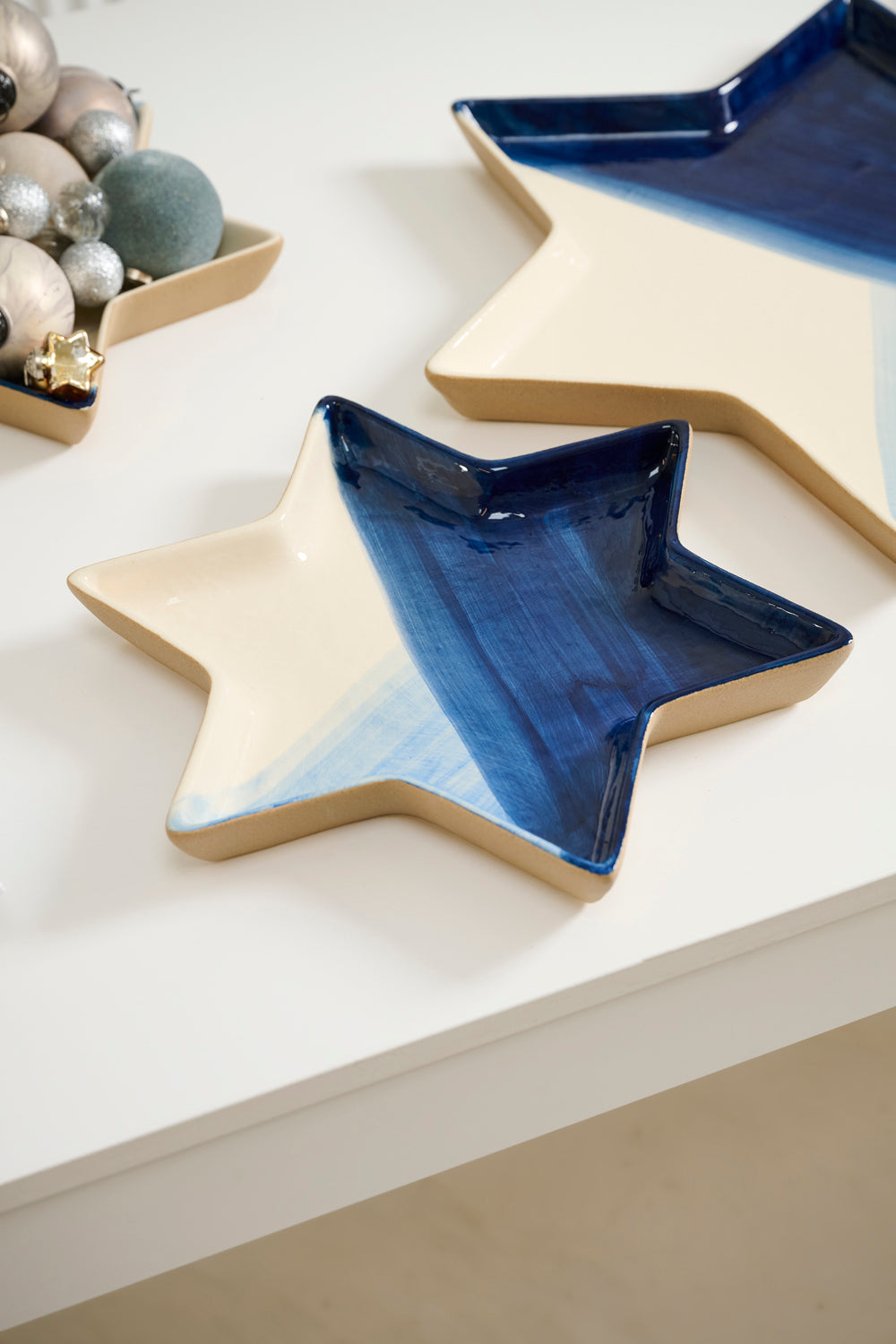 Magen Platter Set of 2 By Accent Decor | Planters, Troughs & Cachepots | Modishstore - 3