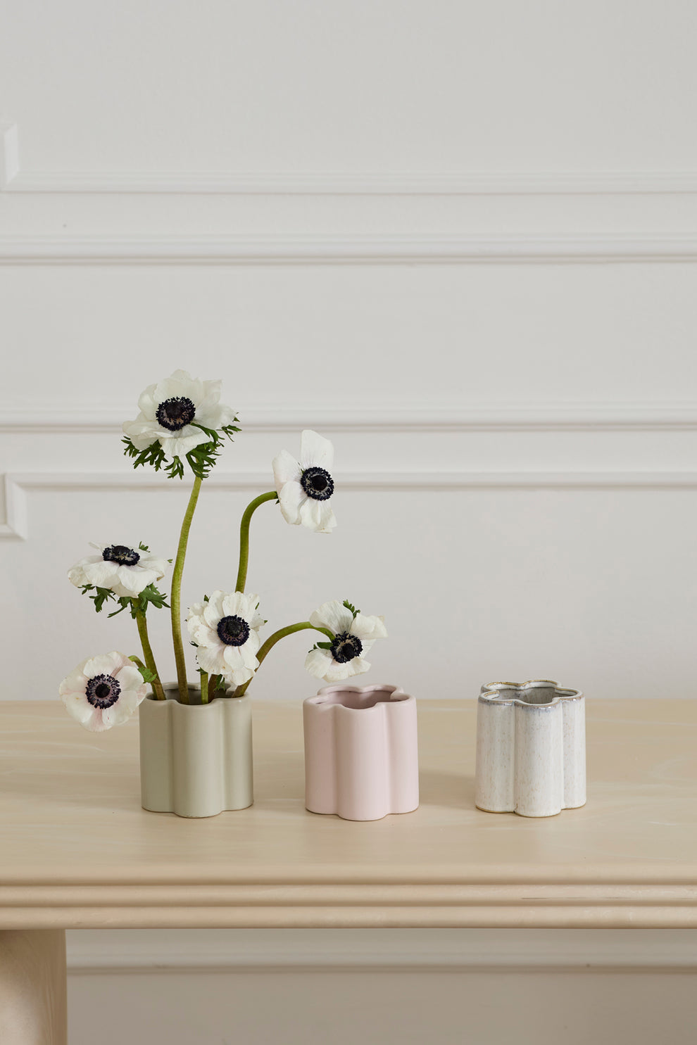 Petal Vase Set of 8 By Accent Decor | Vases | Modishstore - 3