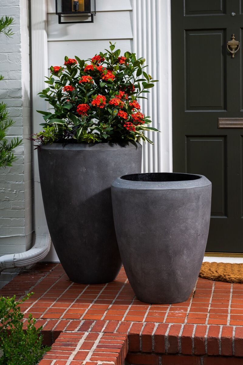 Roan Planter 24"x 29.25" By Accent Decor | Planters, Troughs & Cachepots | Modishstore - 3