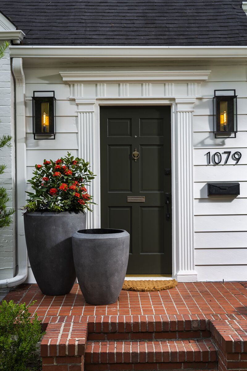 Roan Planter 24"x 29.25" By Accent Decor | Planters, Troughs & Cachepots | Modishstore - 4