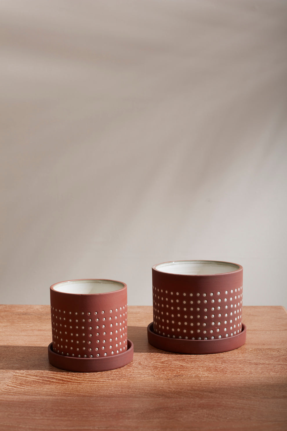Salamanca Pot Set of 4 By Accent Decor | Planters, Troughs & Cachepots | Modishstore - 3