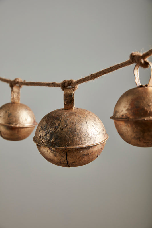 Grandeur Sleigh Bell Garland By Accent Decor