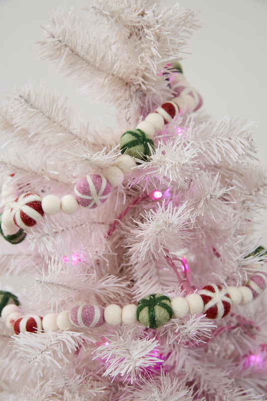 Treat Garland Set of 2 By Accent Decor