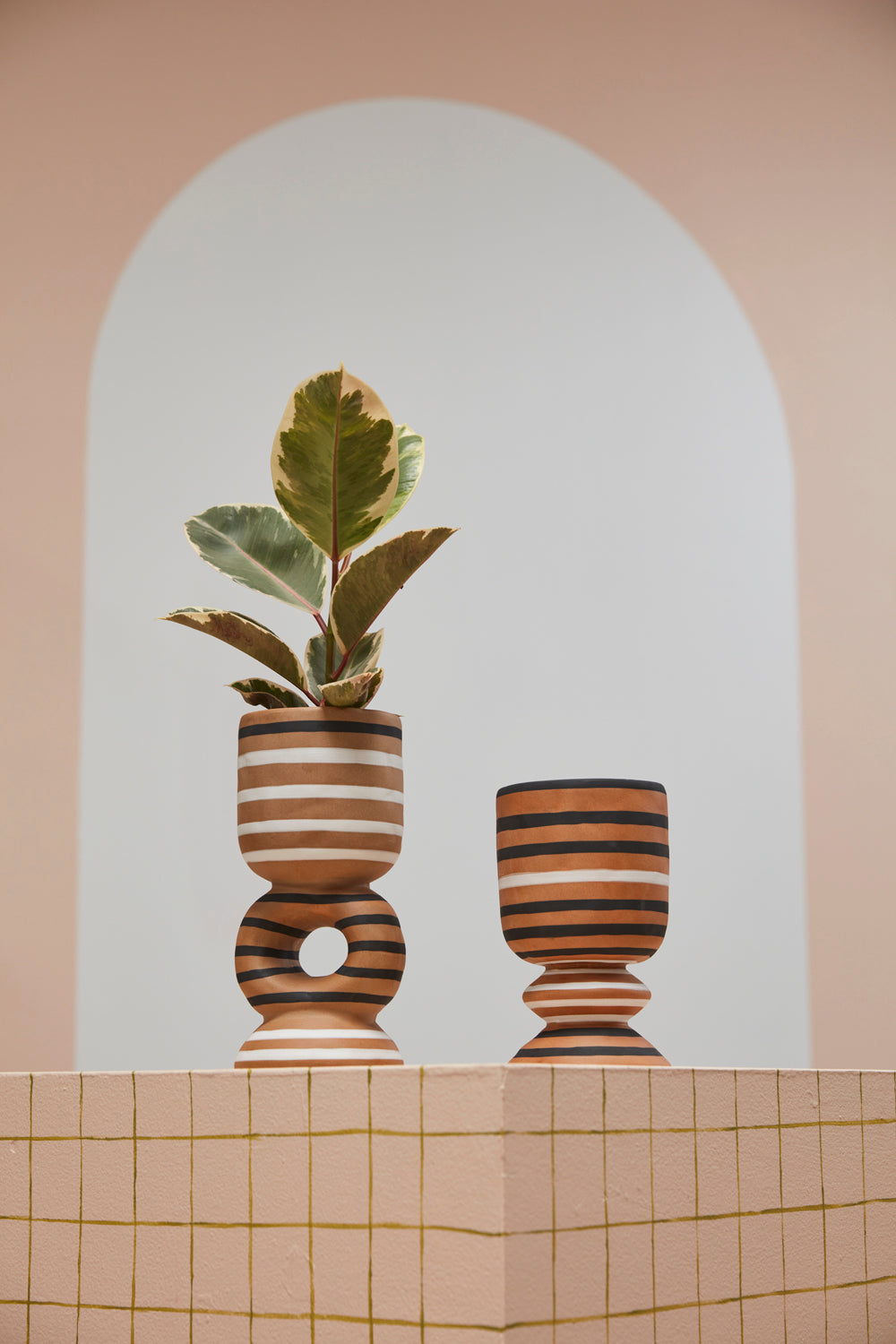 Trujillo Footed Pot Set of 2 By Accent Decor | Planters, Troughs & Cachepots | Modishstore - 3