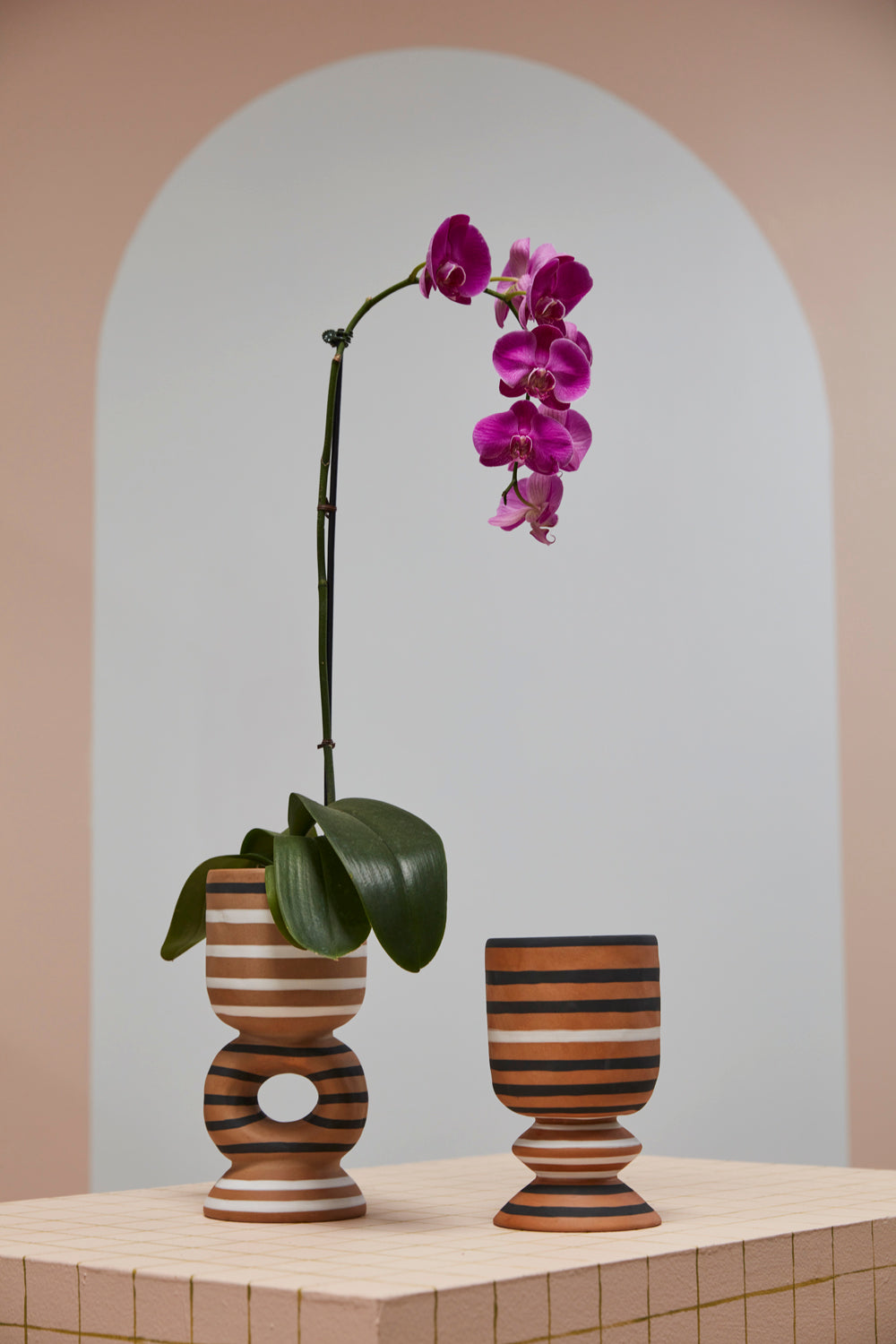 Trujillo Footed Pot Set of 2 By Accent Decor | Planters, Troughs & Cachepots | Modishstore - 5