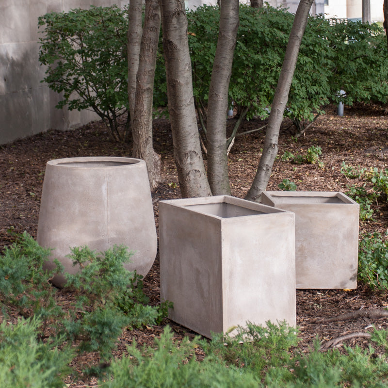 Distressed Smooth: Square Urbano, Set/ 2 (ADDITIONAL FREIGHT REQUIRED) By Gold Leaf | Planters, Troughs & Cachepots | Modishstore - 4