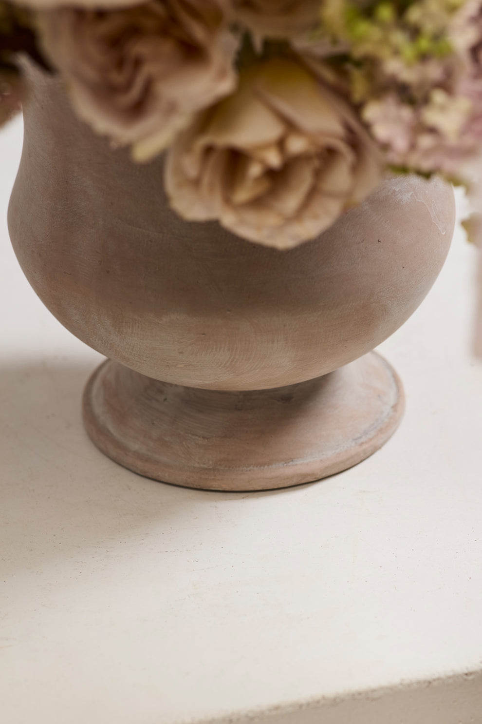 Wallace Urn Set of 4 By Accent Decor | Wall Decor | Modishstore - 2