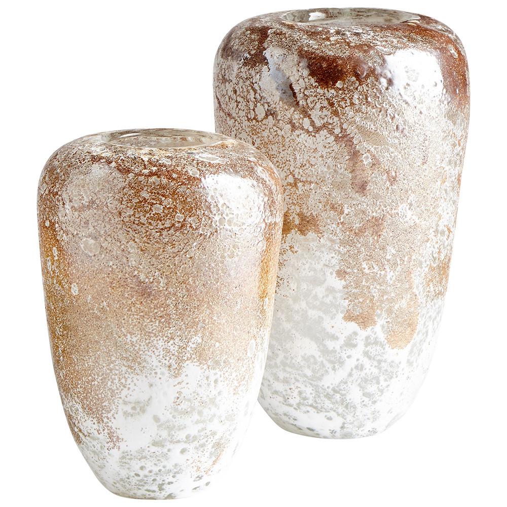 Cyan Design Goldwyn Vase