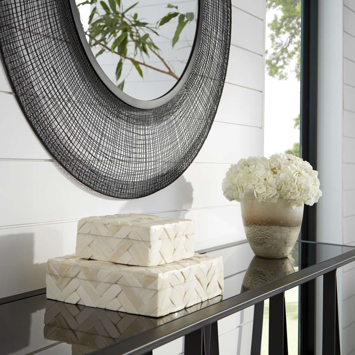 Large Wellesley Vase By Cyan Design | Cyan Design | Modishstore - 2