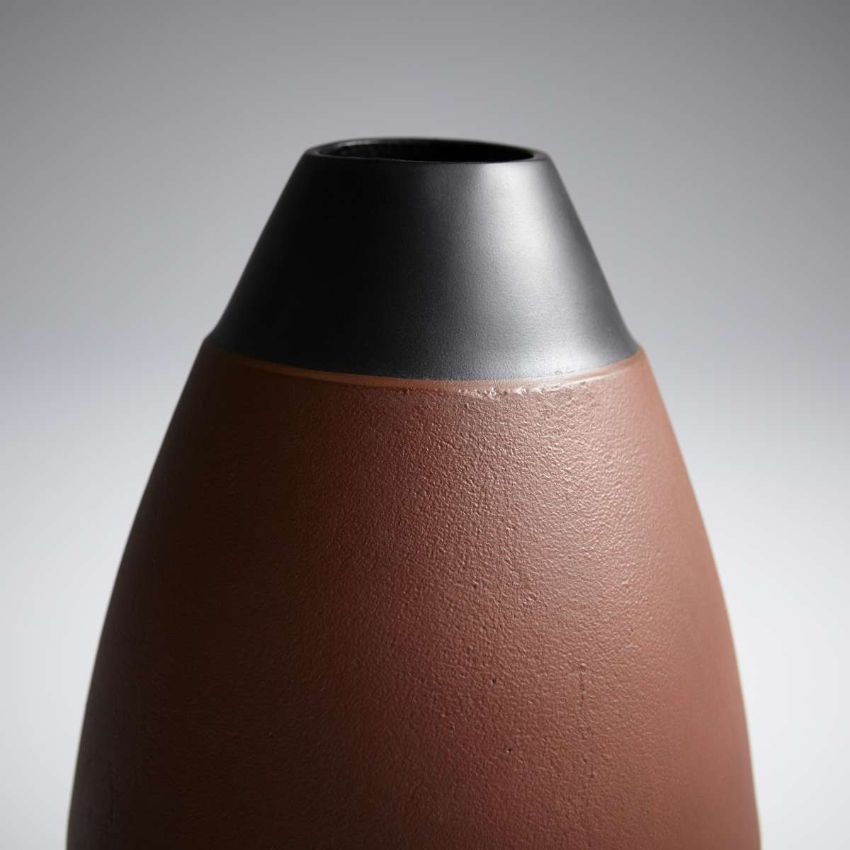 Large Regent Vase By Cyan Design | Cyan Design | Modishstore - 5