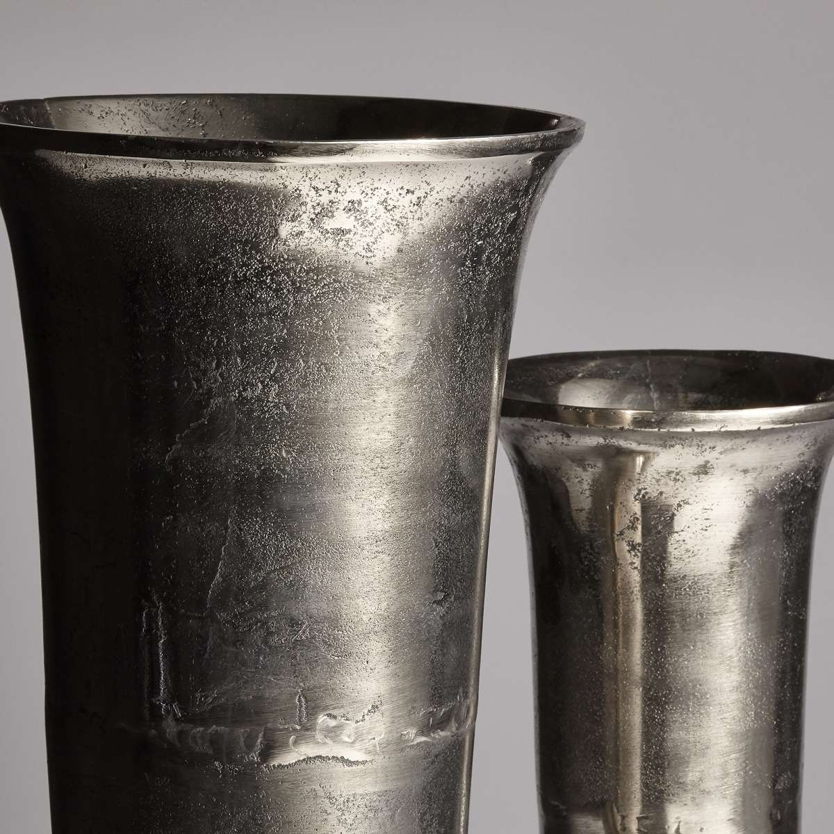 Small Relic Vase By Cyan Design | Cyan Design | Modishstore - 6