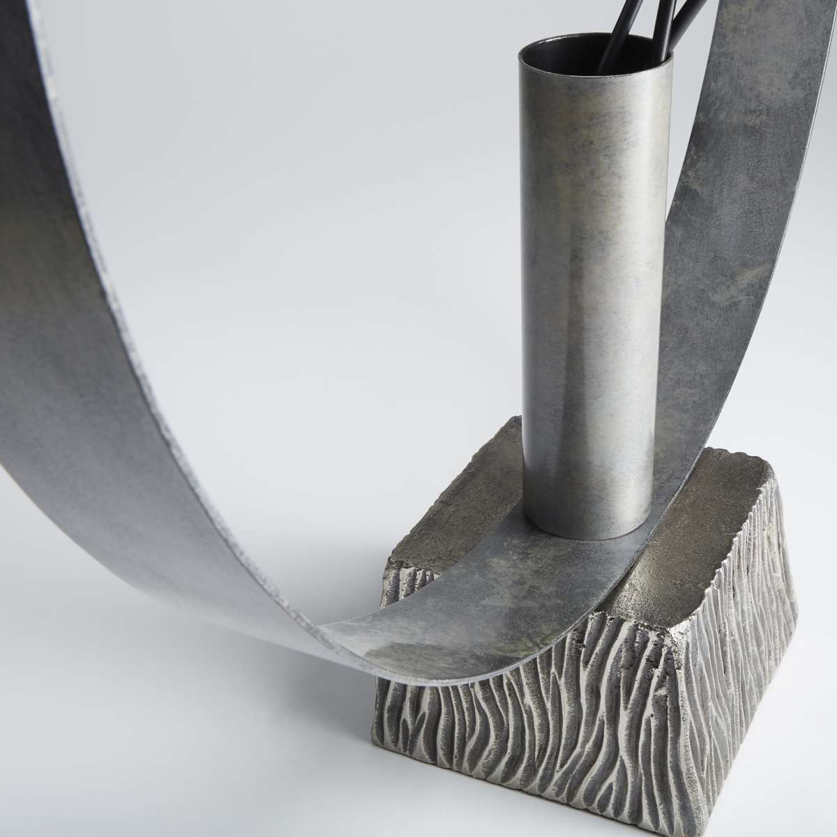 Radiant Halo Vase By Cyan Design | Cyan Design | Modishstore - 2