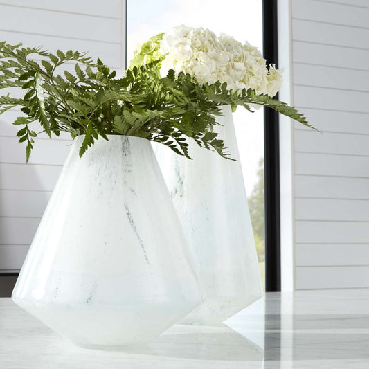 Small Backdrift Vase By Cyan Design | Cyan Design | Modishstore