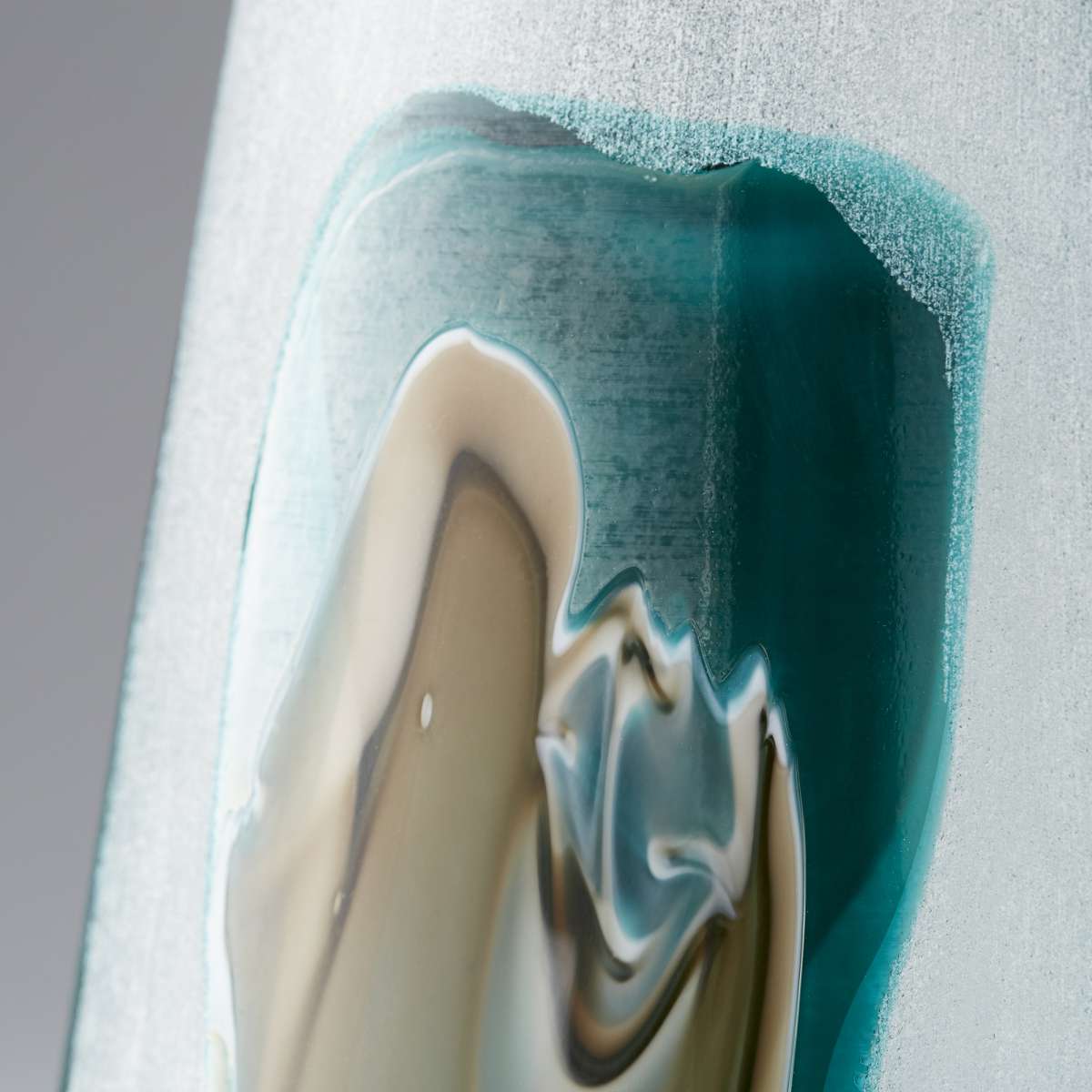 Wide Ferdinand Vase By Cyan Design | Cyan Design | Modishstore - 3