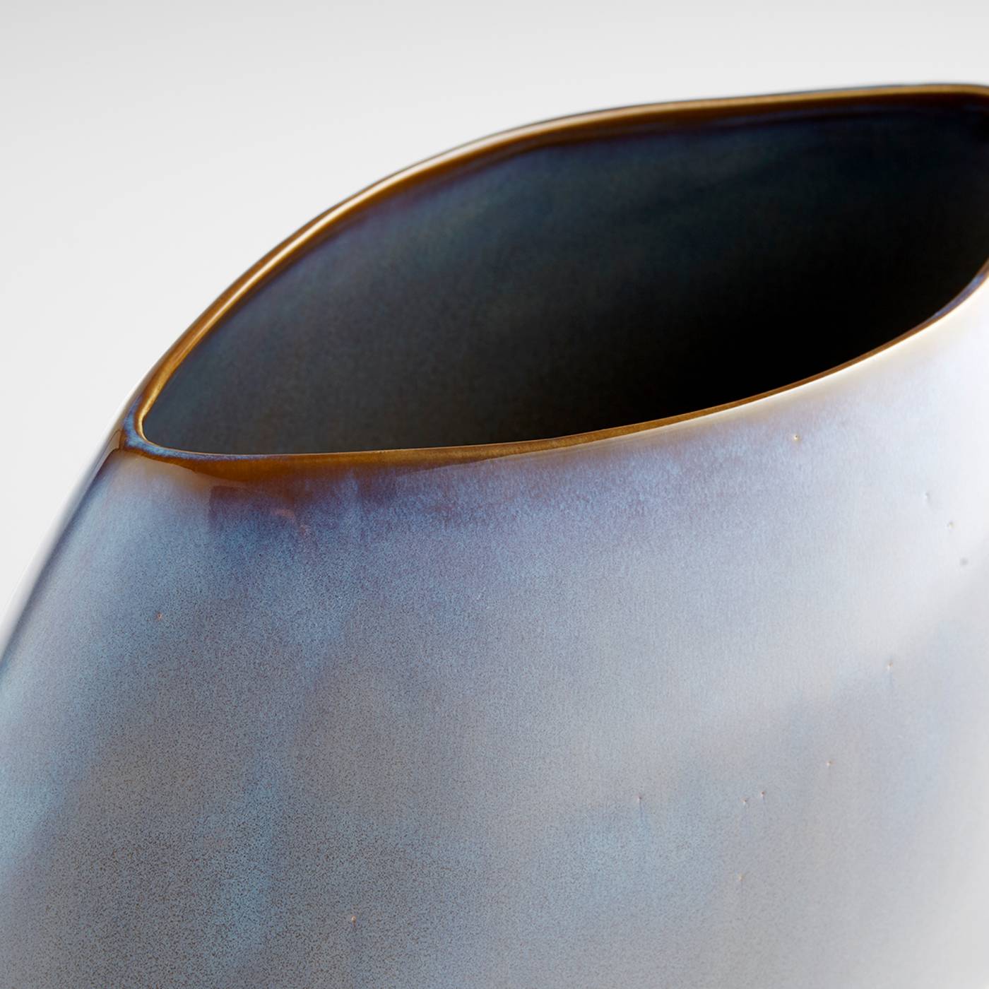 Rossi Vase By Cyan Design | Cyan Design | Modishstore - 3