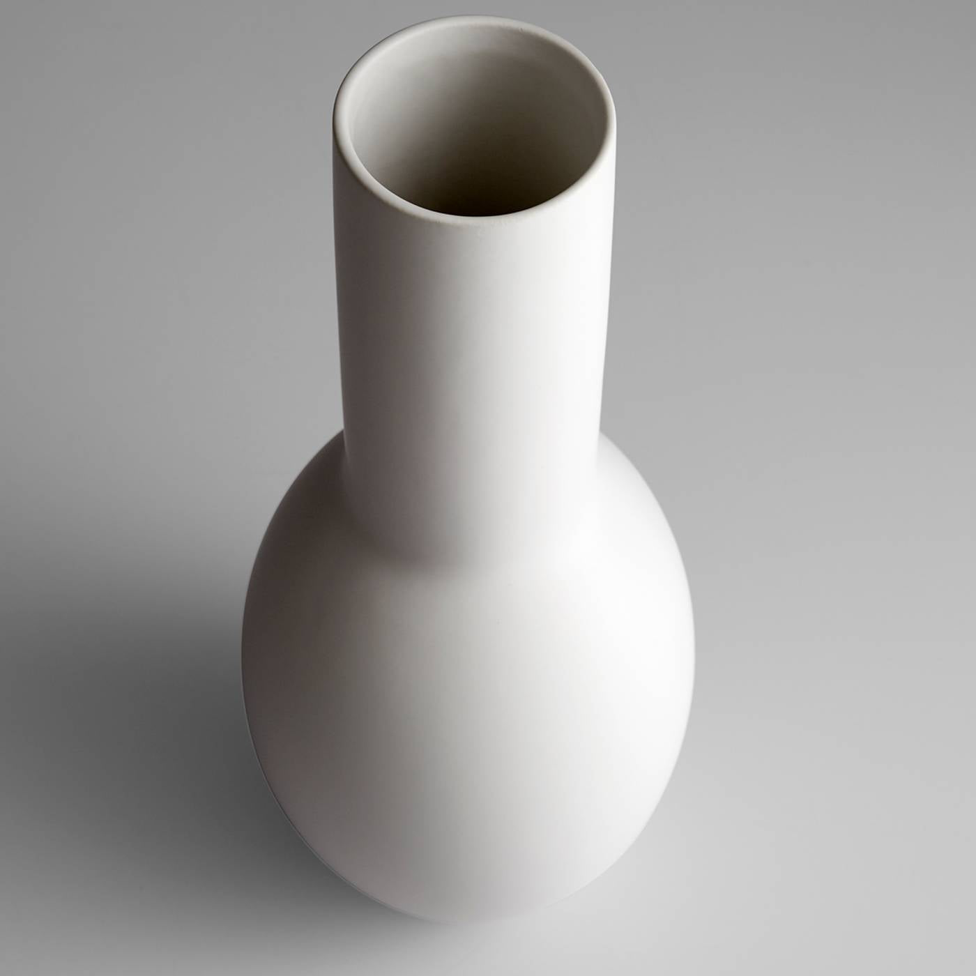 Impressive Impression Vase By Cyan Design | Cyan Design | Modishstore - 3