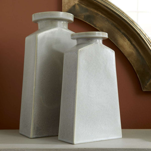 Santorini Vase By Cyan Design | Cyan Design | Modishstore