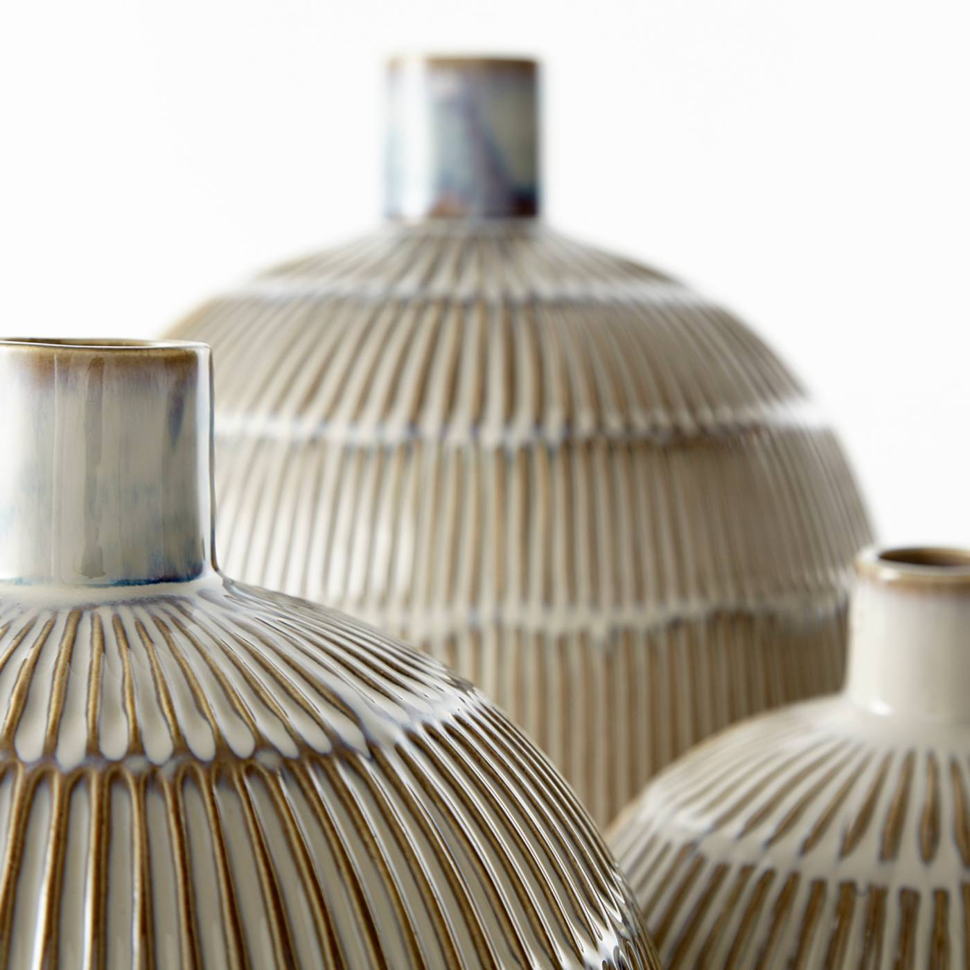 Saxon Vase
 By Cyan Design | Cyan Design | Modishstore - 4