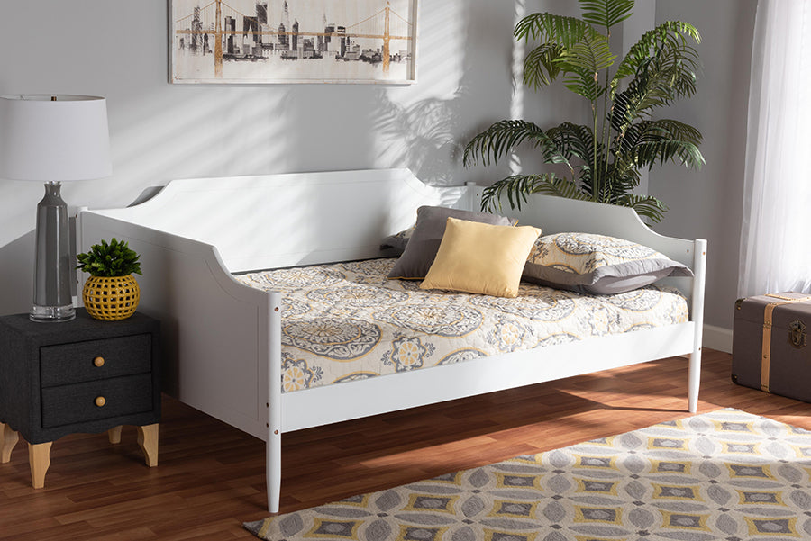 Baxton Studio Alya Classic Traditional Farmhouse White Finished Wood Full Size Daybed | Modishstore | Beds