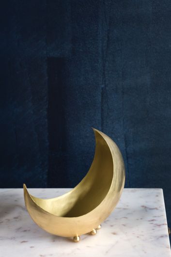 Shadow Crescent Moon Planter Set Of 4 by Accent Decor | Planters, Troughs & Cachepots | Modishstore - 2