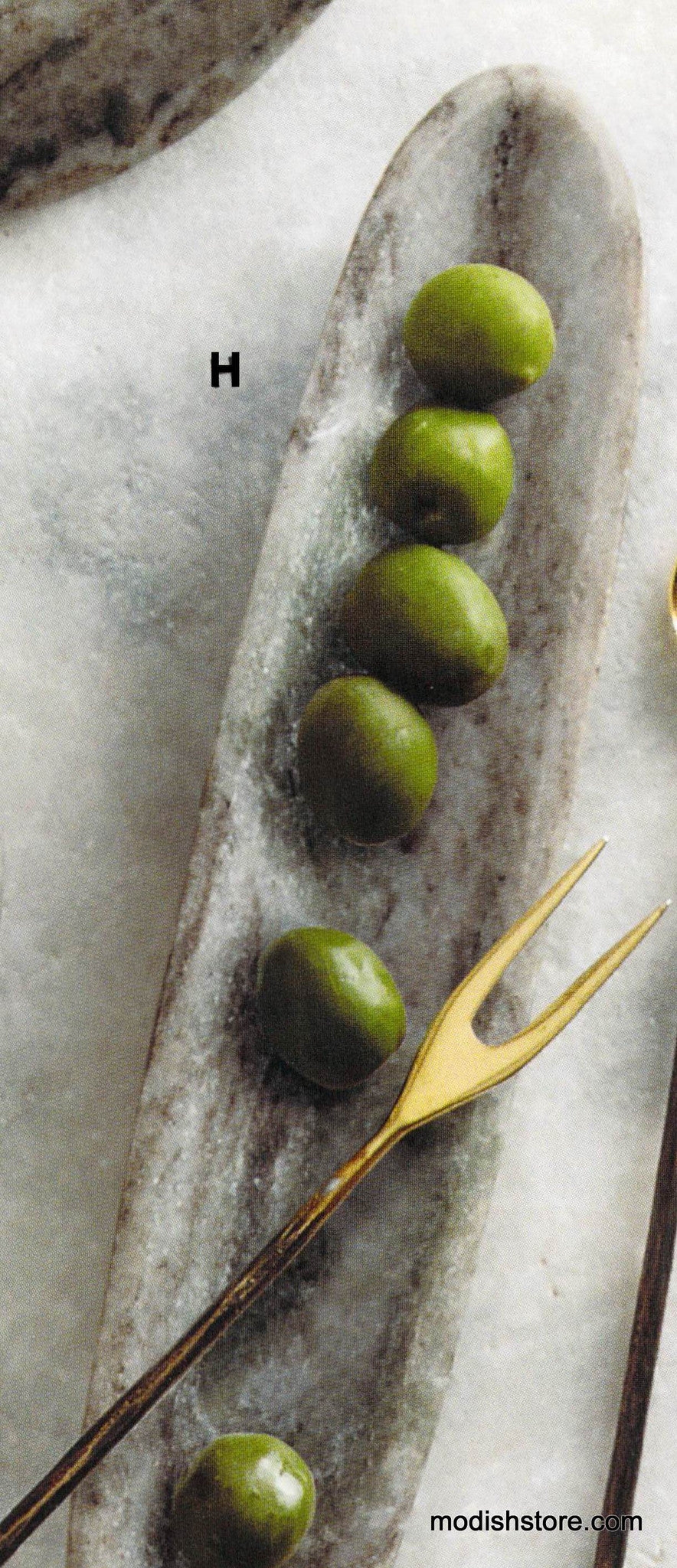 Roost Curve Marble Collection Serveware