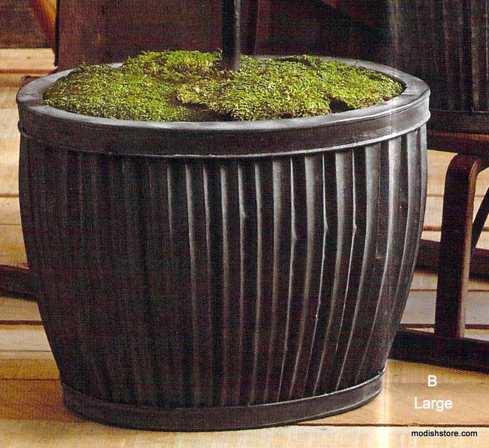 Roost Lighted Branchy Trees & Galveston Oval Planters