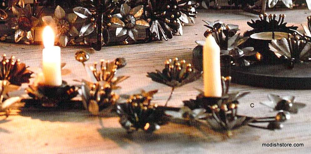 Roost Festive Lily Collection - Candle Holders