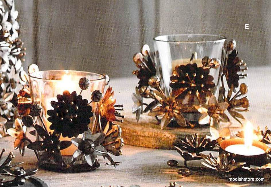 Roost Festive Lily Collection - Candle Holders