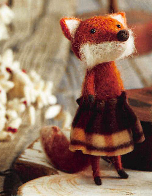 Roost Mr. & Mrs. Fox Ornaments in a Thicket-  Set Of 8