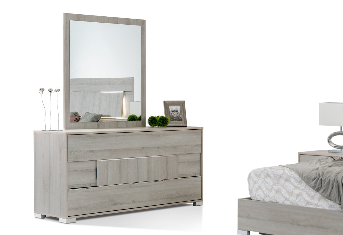 Contemporary Gray Middle Block 3 Drawer Dresser By Homeroots | Dressers | Modishstore