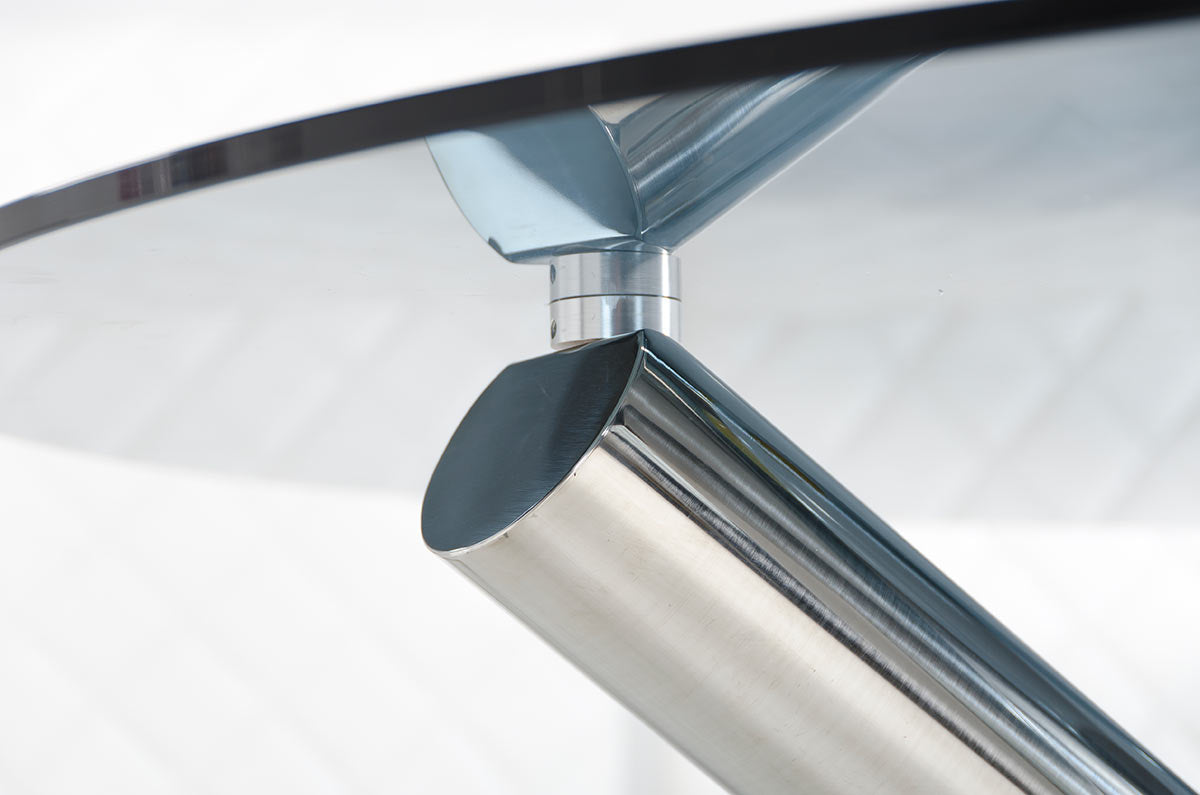 30' Glass And Steel Round Dining Table By Homeroots - 283736 | Dining Tables | Modishstore - 3