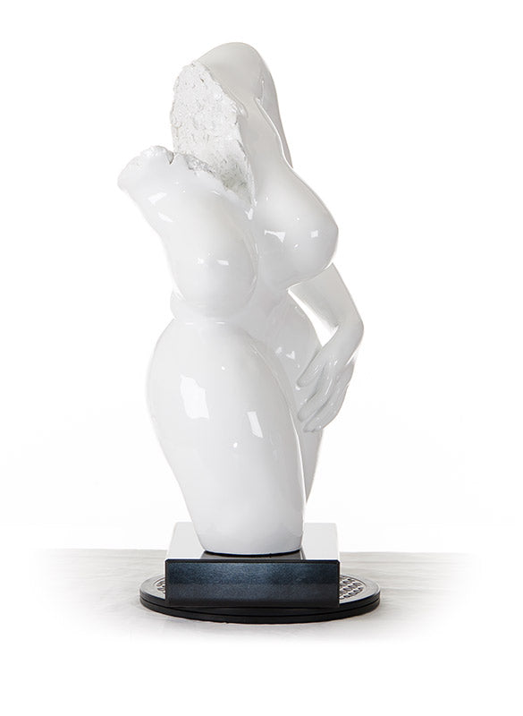 Modern White Feminine Sculpture By Homeroots | Sculptures | Modishstore - 5