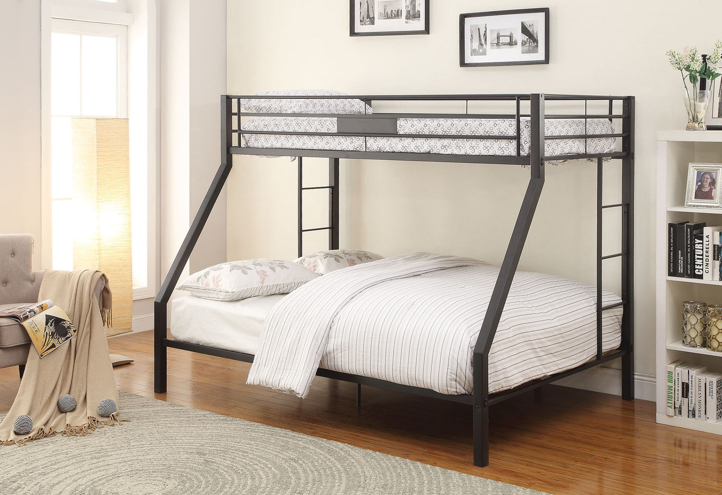 Sandy Black Metal Twin Xl Over Queen Bunk Bed By Homeroots | Beds | Modishstore