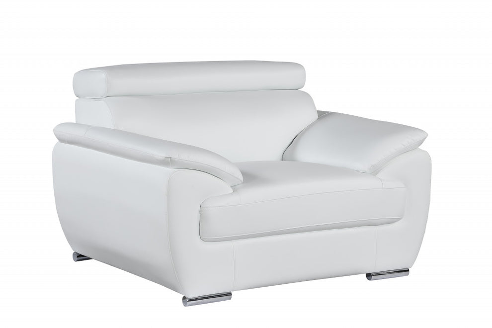 32" to 38" White Captivating Leather Chair By Homeroots | Accent Chairs | Modishstore - 2