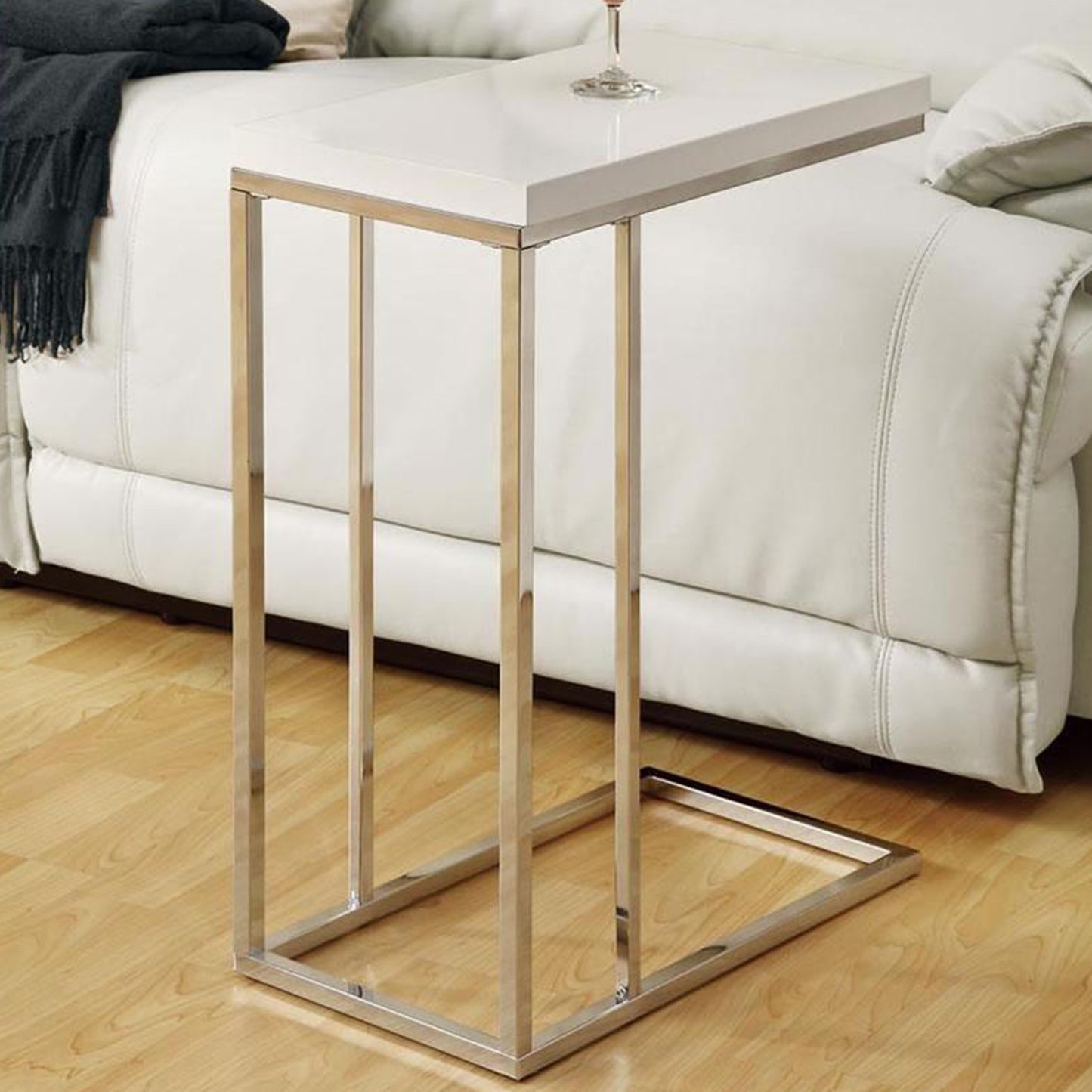 White Particle Board Metal Accent Table By Homeroots - 332974 | Accent Tables | Modishstore - 5