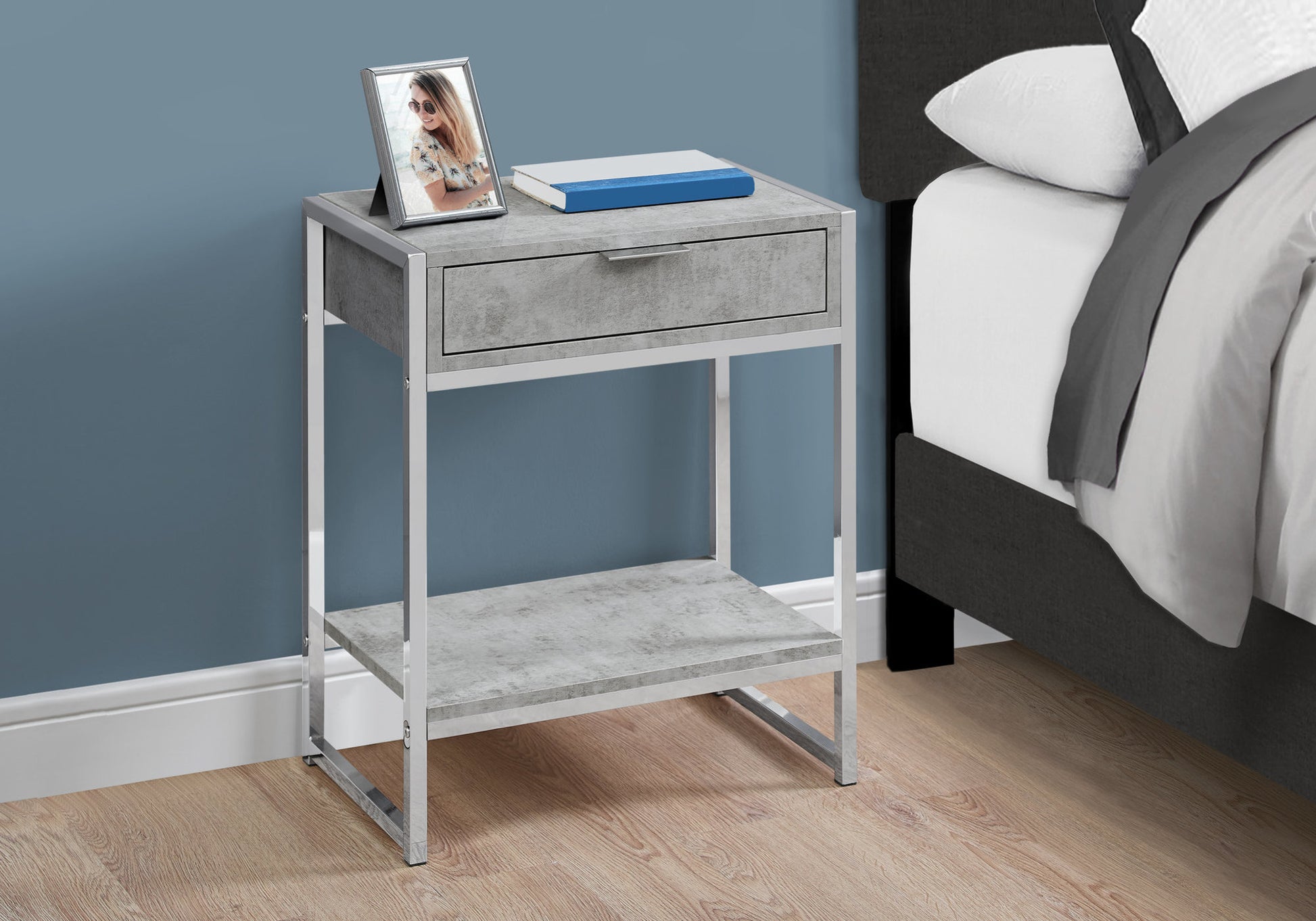 Grey Finish and Metal Accent Table By Homeroots - 333227 | Accent Tables | Modishstore - 2