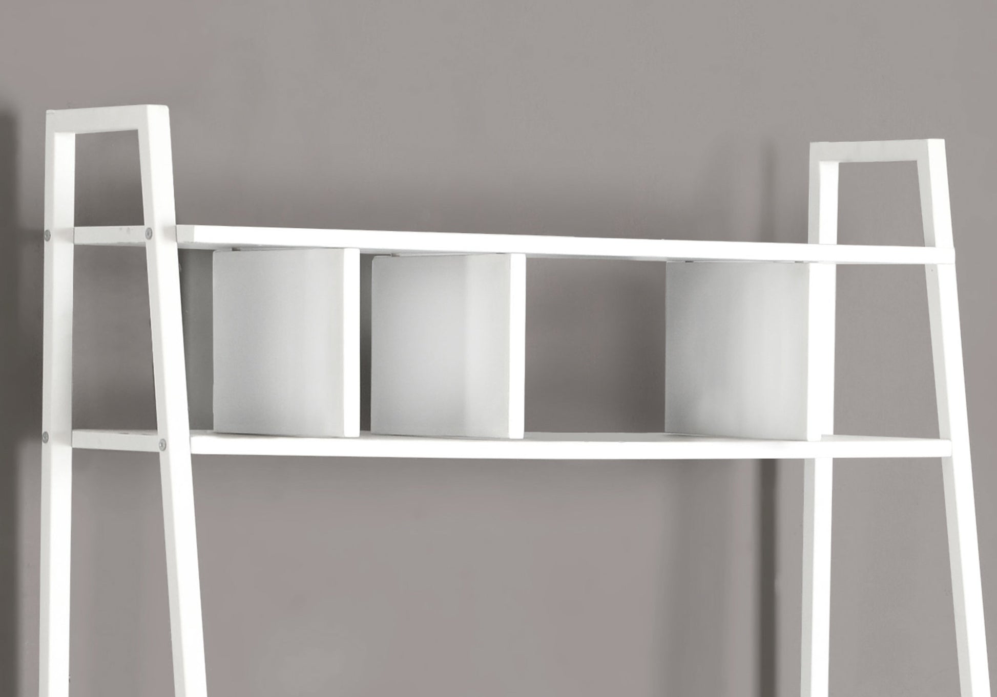 White TopwithWhite Metal Computer Desk By Homeroots | Desks | Modishstore - 2