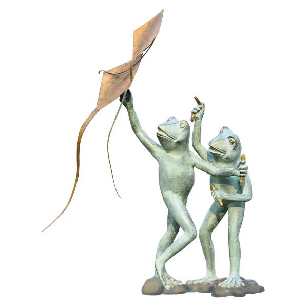 Frog Kite Flyers Garden Sculptures By SPI Home | Garden Sculptures & Statues | Modishstore-2