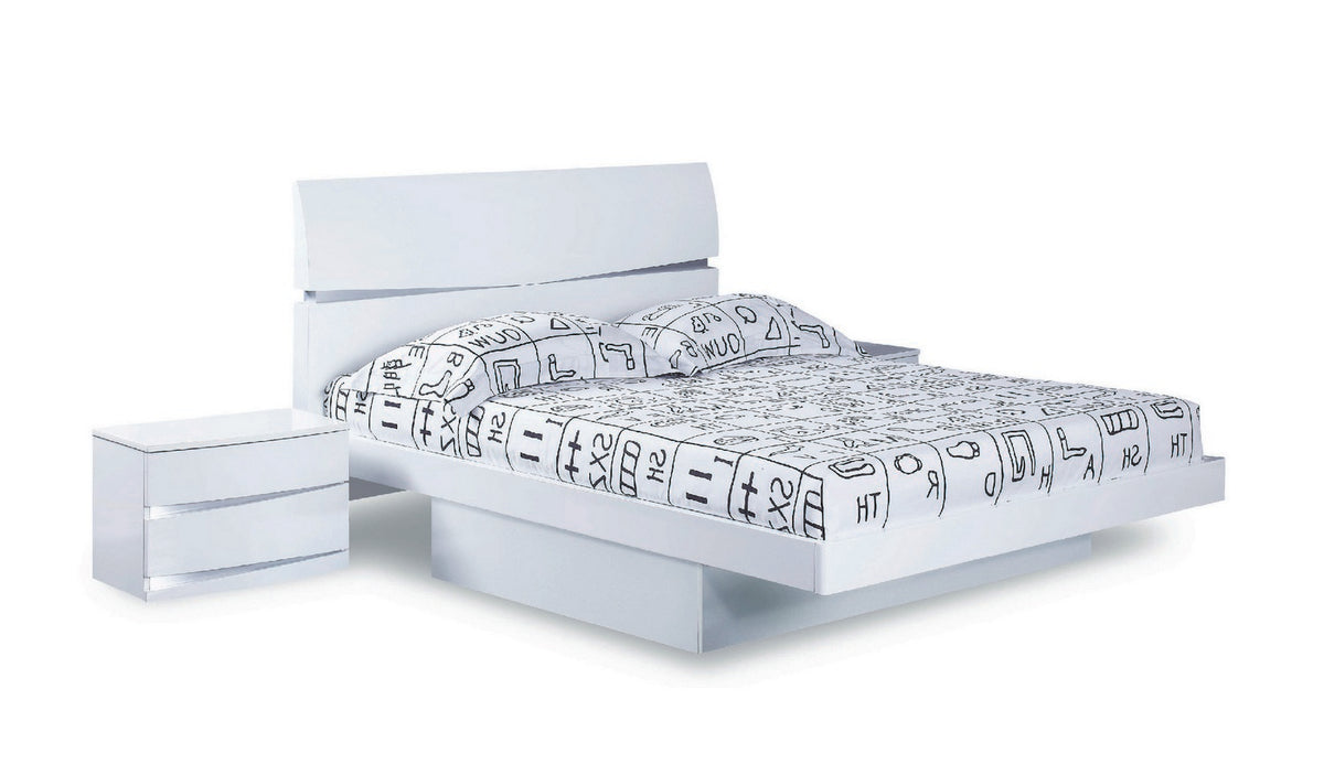 Modern Eastern King White High Gloss Bed By Homeroots - 343914 | Beds | Modishstore
