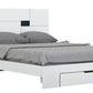 4Pc Eastern King Modern White High Gloss Bedroom Set By Homeroots - 343980 | Bedroom Sets | Modishstore
