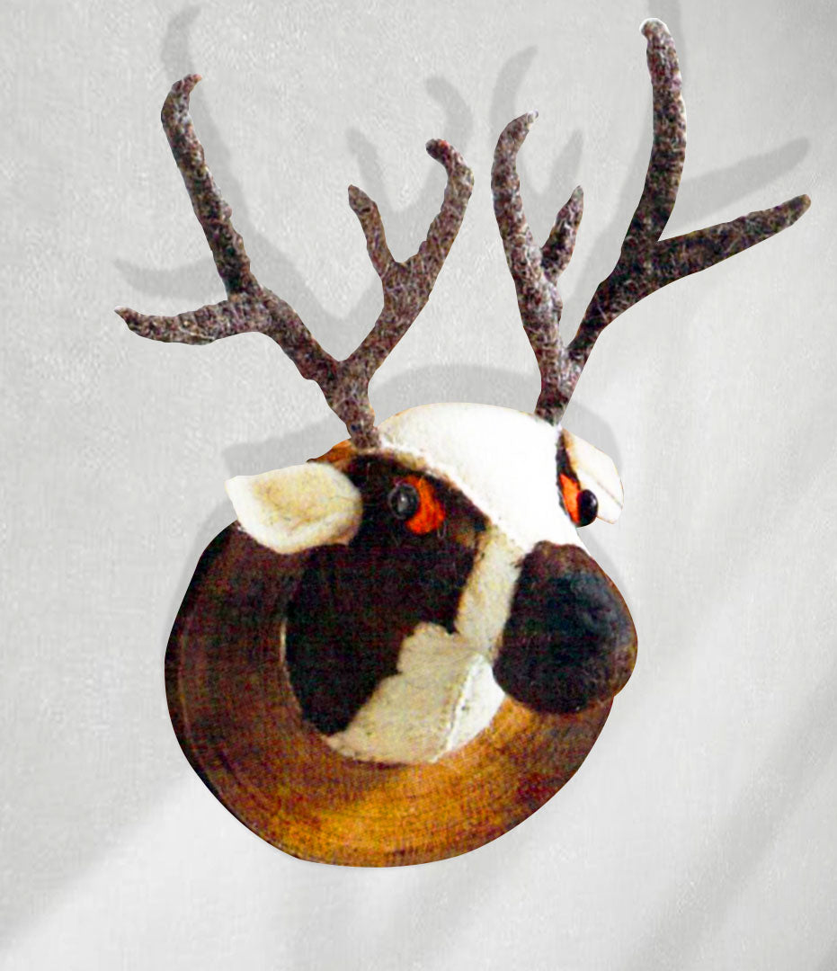 Roost Friendly Felt Trophy - Set Of 6-12