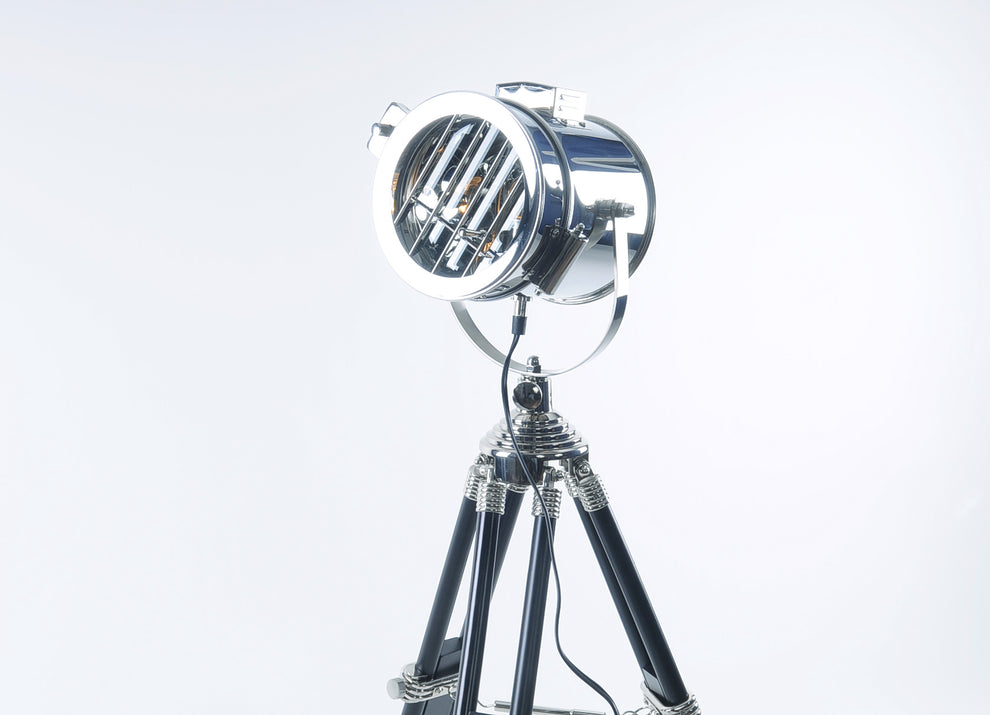 Stainless Steel Table Lamp By Homeroots | Table Lamps | Modishstore - 3