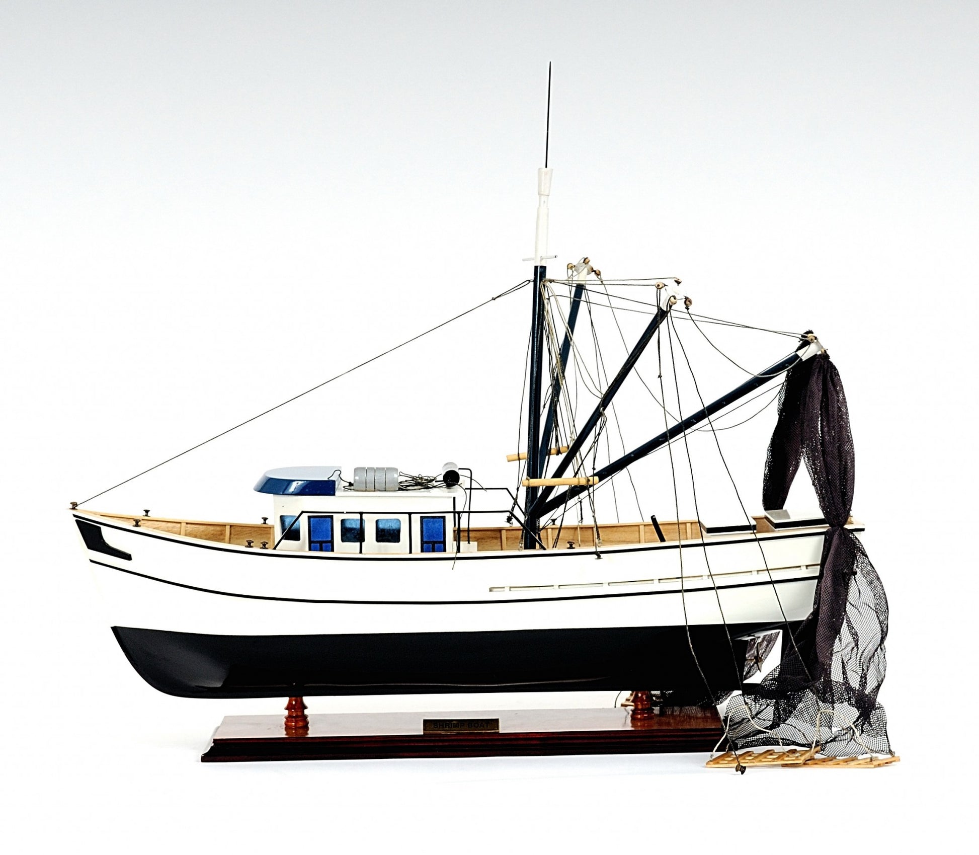Shrimp Boat By Homeroots | Sculptures | Modishstore - 2