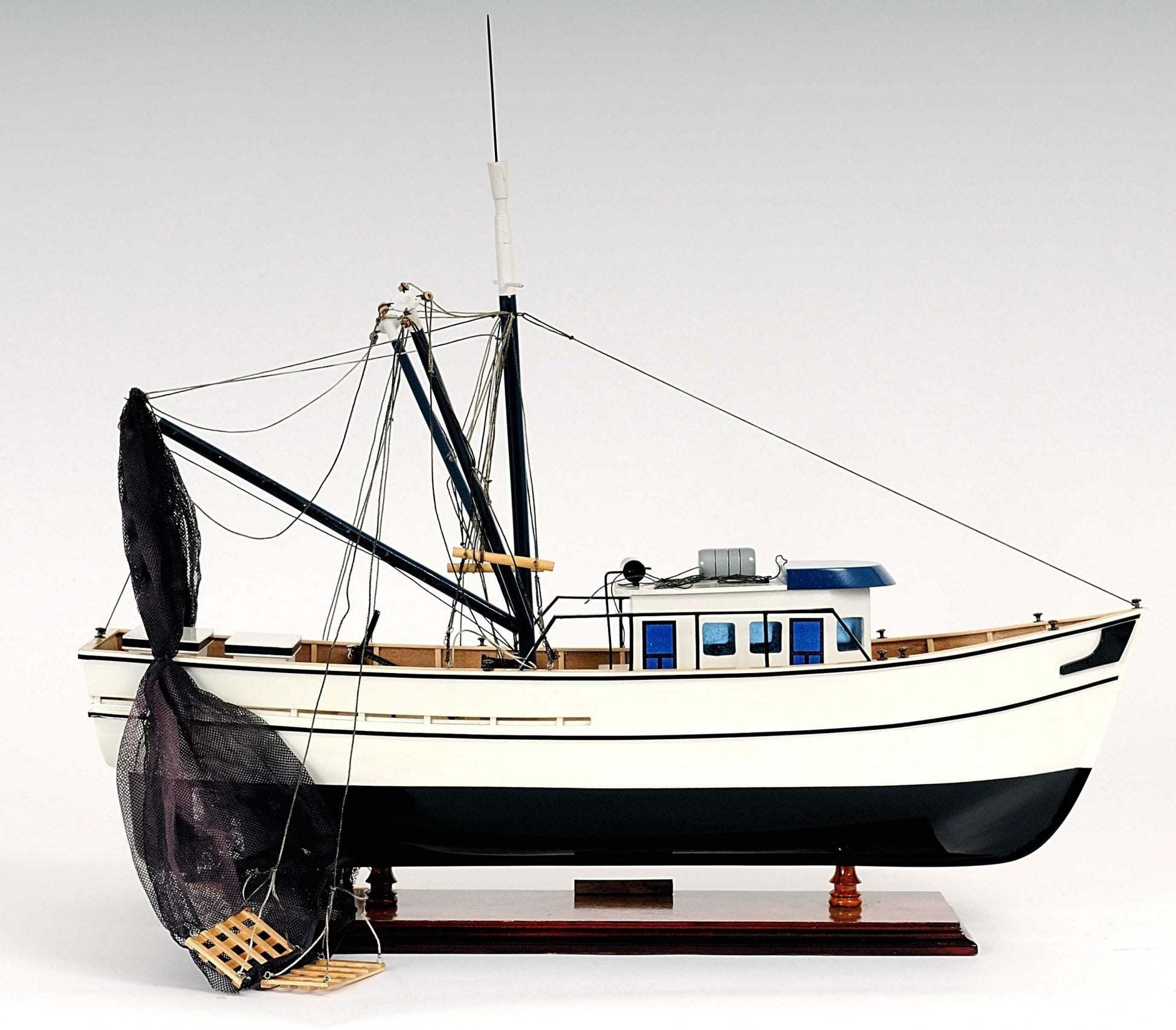 Shrimp Boat By Homeroots | Sculptures | Modishstore - 3