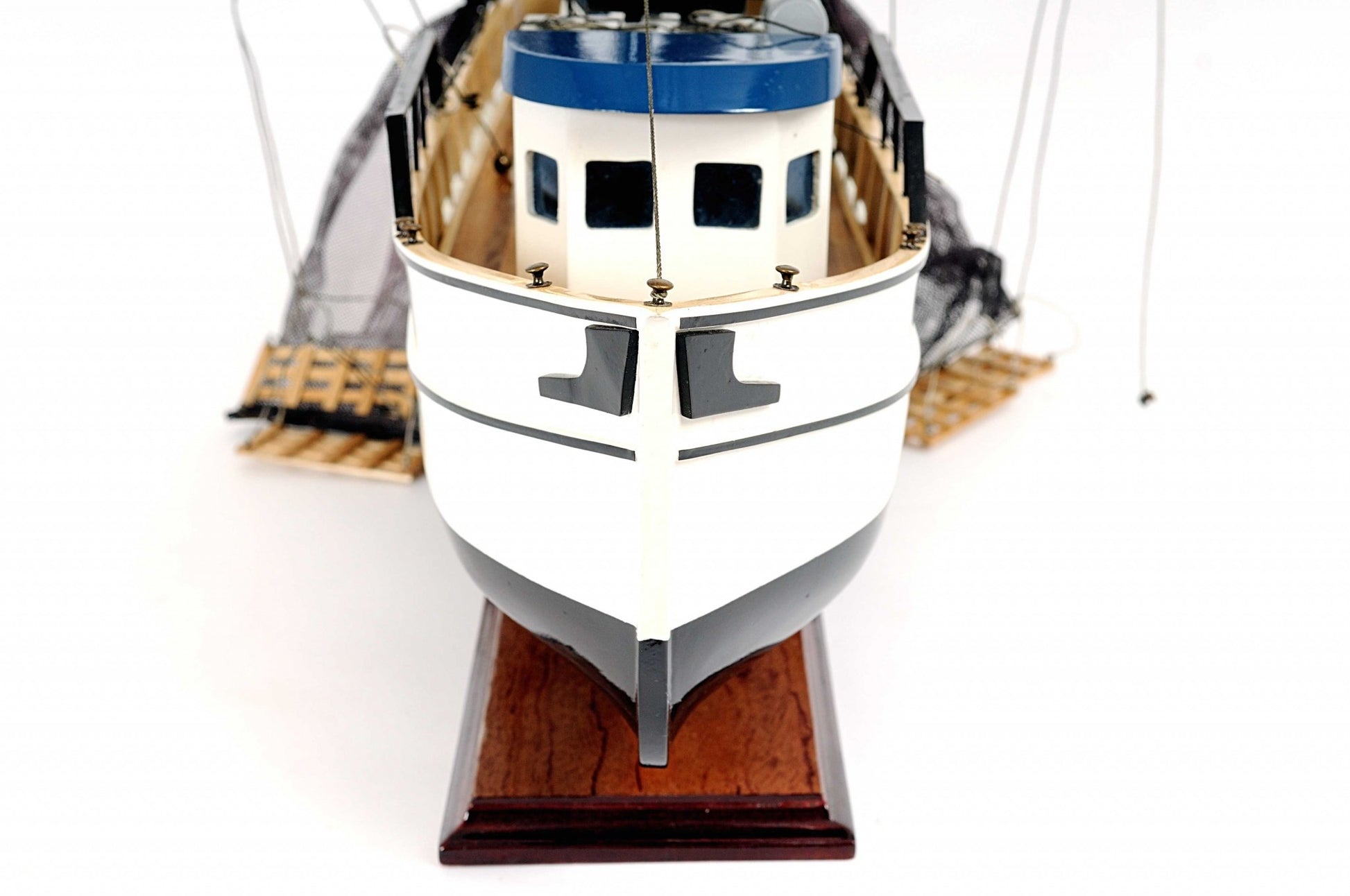 Shrimp Boat By Homeroots | Sculptures | Modishstore - 5