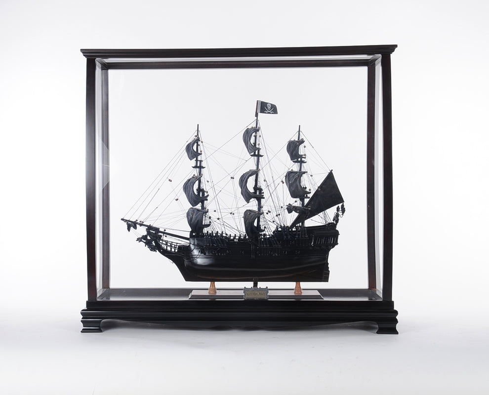 MediumDisplay Case for Tall Ship By Homeroots | Sculptures | Modishstore - 2